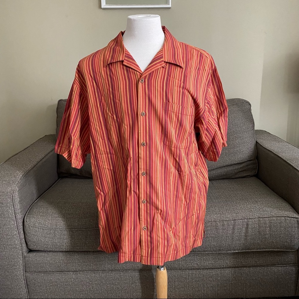 Tommy Bahama Button Up - Men's XL (?) - GREAT Condition!